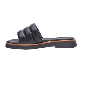 Matisse Limits Black Sandal